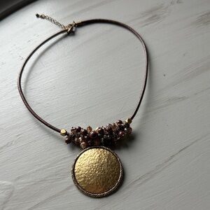 Elegant Gold and Brown Necklace
